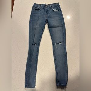 Levi’s skinny jeans